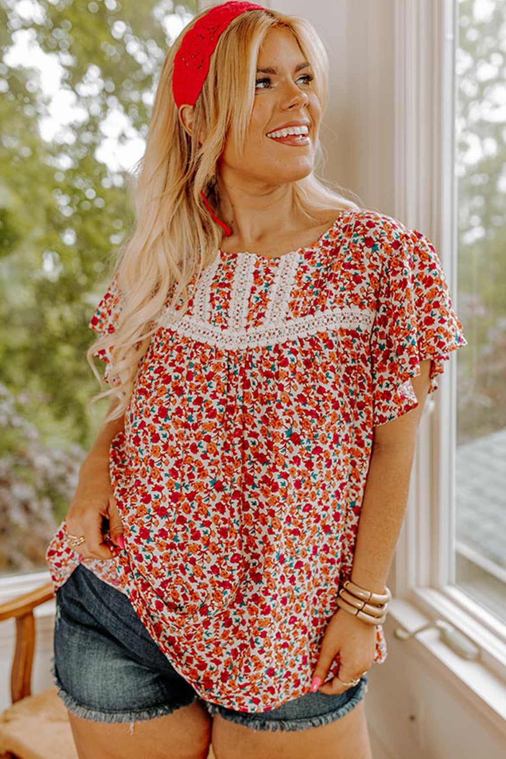 Red Floral Printed Lace Trim Plus Ruffle Sleeve Blouse