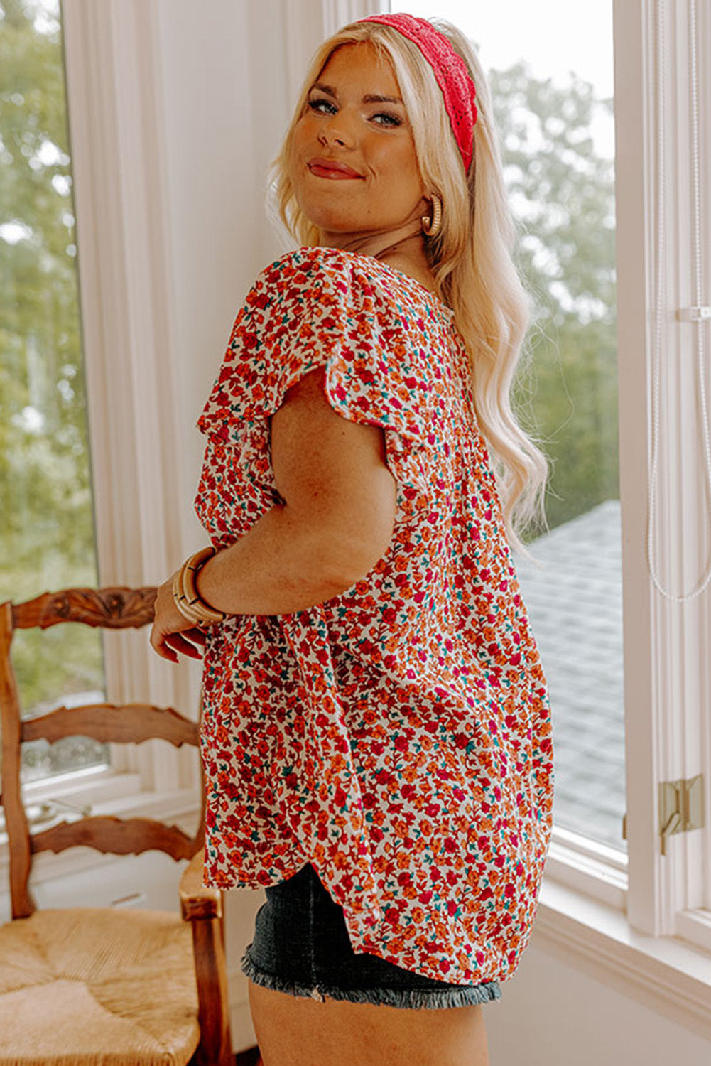 Red Floral Printed Lace Trim Plus Ruffle Sleeve Blouse